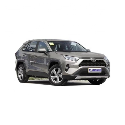 2023 Toyota RAV4 SUV efficienza del carburante e costo-efficacia per la guida urbana fuoristrada