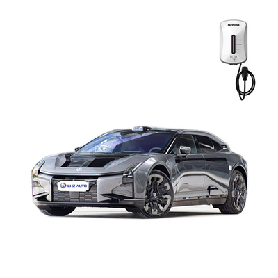 Scopri la potenza dell' avanzata auto sportiva elettrica a 5 porte di Hiphiz per gli amanti del lusso