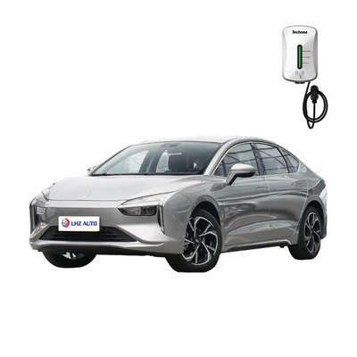 Veicoli elettrici cinesi certificati UE di lunga durata 5 porte 5 sedili 4675*1835*1480mm