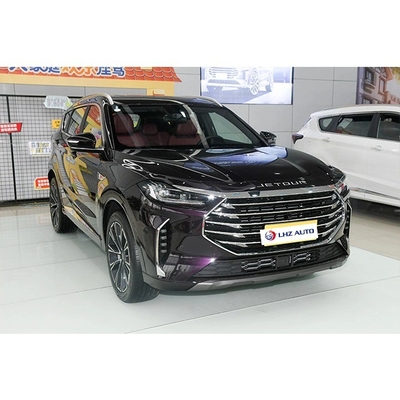 SUV di Chery Jetour X70 nel 2024 con riscaldamento regolabile elettrico e specchietti pieghevoli