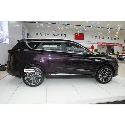 SUV di Chery Jetour X70 nel 2024 con riscaldamento regolabile elettrico e specchietti pieghevoli