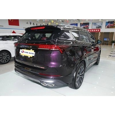 SUV di Chery Jetour X70 nel 2024 con riscaldamento regolabile elettrico e specchietti pieghevoli