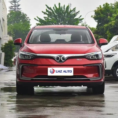 Auto elettrica a 5 porte e 5 posti 100% ideale per i mercati europei e americani