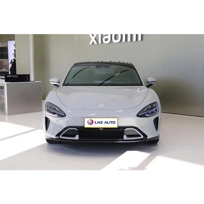 Vivi il futuro oggi con l' ultima auto sportiva al 100% elettrica di Xiaomi Su7
