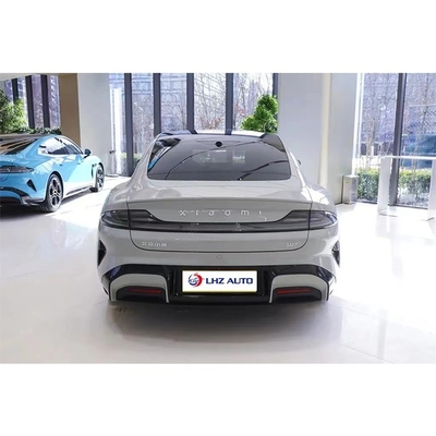 Vivi il futuro oggi con l' ultima auto sportiva al 100% elettrica di Xiaomi Su7