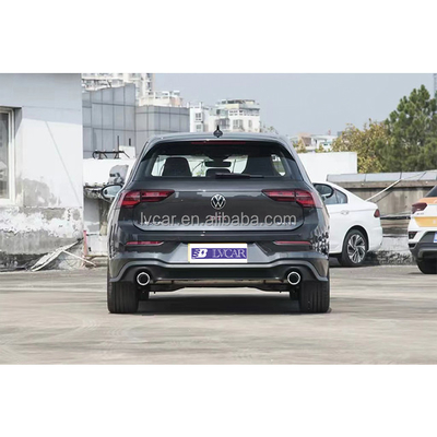 Efficienza e potenza combinate 2023 Volkswagen Golf GTI con coppia massima 350 Nm
