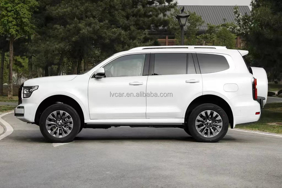 Tank500 Grande Muraglia Cinese 4WD SUV a benzina a mano sinistra 4 airbag Spazioso interno