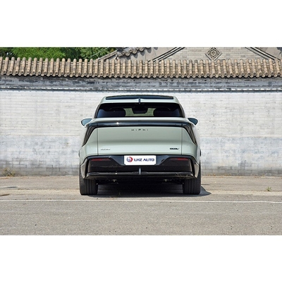 Hiphi Pure Electric Mid to Large SUV 2024 Inventory Car in Grigio con passo tra le ruote 2950 mm
