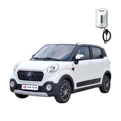 Velocità massima 60 Km/h Hungri Automobile il veicolo elettrico a quattro ruote finale nel 2024
