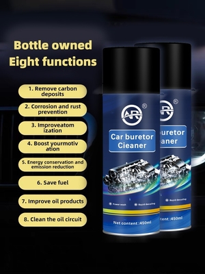 La pulizia dei tappeti in macchina è resa più facile con 220 ml di spray detergente per lavaggio auto senza acqua