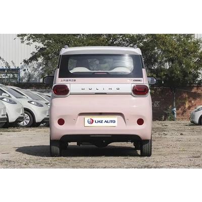 Il miglior veicolo elettrico del 2024 Wuling Mini EV un'auto energetica a quattro posti per il mondo moderno