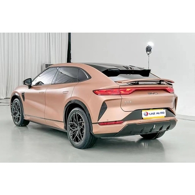 Primo SUV elettrico BYD 2024 Song L Hunting Edition con batteria al litio da 87.04Wh