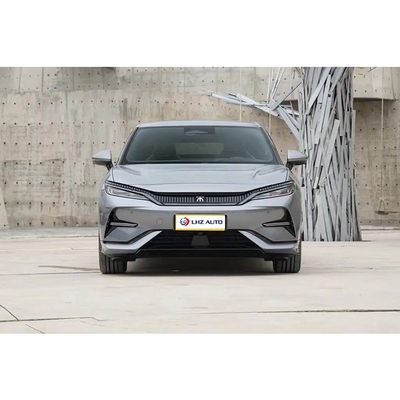 BYD Song L SUV 100% elettrico con 602 km di autonomia e sistema intelligente aggiornato