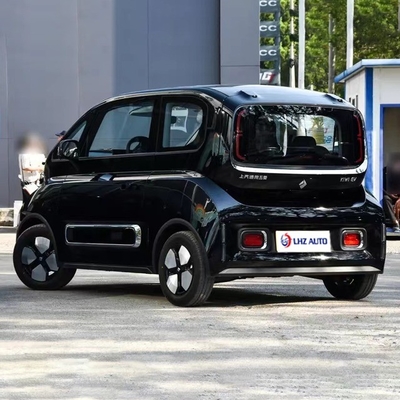 305 km di autonomia e 105 km/h di velocità La Baojun Kiwi EV del 2024 è l' auto elettrica per adulti più votata