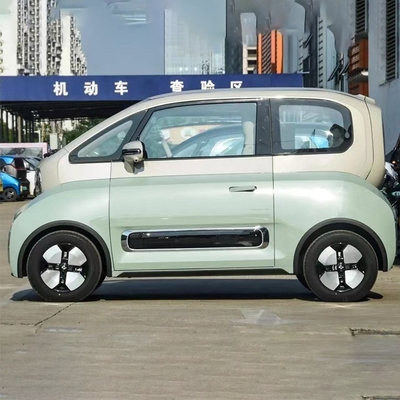 305Km di portata di crociera Il Wuling Baojun Kiwi EV l'Ultima Micro Electric Car del 2024