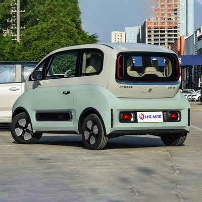 305Km di portata di crociera Il Wuling Baojun Kiwi EV l'Ultima Micro Electric Car del 2024