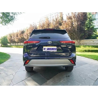 Highlander Toyota's Electric Fabric Red Standard Turbo Dark SUV ibrido multifunzione