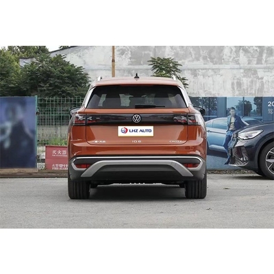 2024 Volkswagen ID6 SUV elettrico a cinque porte e cinque posti con 310 Nm di coppia e 480 km di autonomia