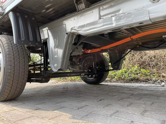 Feidi Q2V camion da carico bianco con sistema di sollevamento automatico e 250 km di autonomia