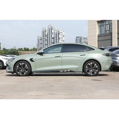 Il 2024 BYD Seal 600km Versione Una berlina elettrica a 5 posti con tempo di ricarica di 0,5 ore