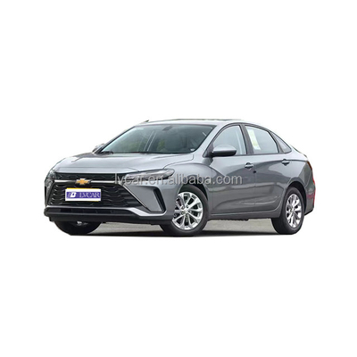 Finestrino elettrico e ESC 2022 Chevrolet Monza ibrido con interno in pelle scura