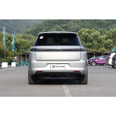 L' anno 2022 di Li L8 è un lussuoso SUV con alta coppia e tecnologia avanzata.