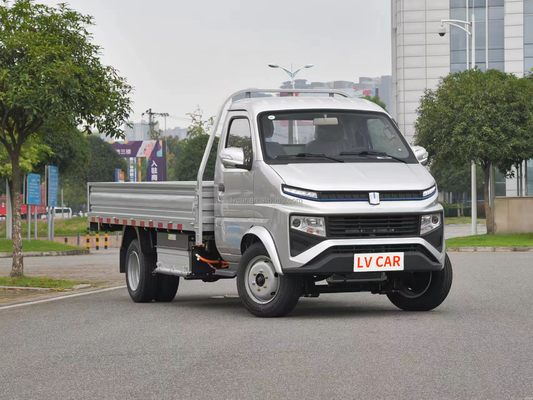 Mini camion Geely Fengrui F3E 4x4 con batteria da 55,7 kWh e tempo di ricarica di 1 ora