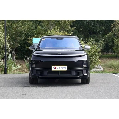 Li L8 SUV di lusso realizzato con regolazione del sedile del conducente elettrico e interno leggero