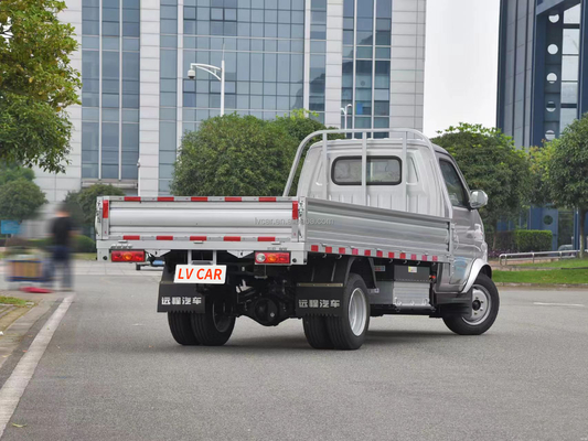Mini camion Geely Fengrui F3E 4x4 con batteria da 55,7 kWh e tempo di ricarica di 1 ora