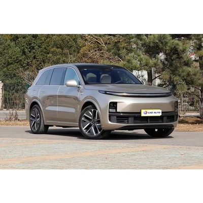 Il miglior SUV di famiglia di Li L8 con sedili in pelle e controllo climatico automatico.