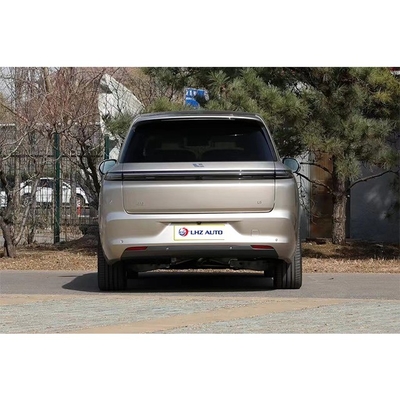 Il miglior SUV di famiglia di Li L8 con sedili in pelle e controllo climatico automatico.