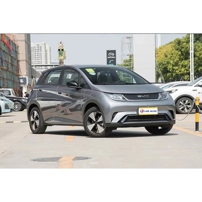 s BYD Dolphin Una microcar con capacità di batteria di 70 kWh e 100% di carburante elettrico nel 2024