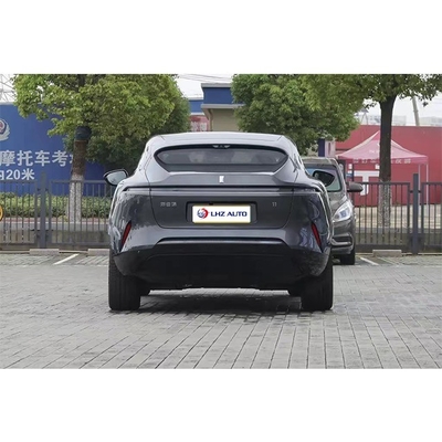 Changan Automobile's Avatar 11 SUV top-notch a 4 porte e 5 posti con batteria al litio.