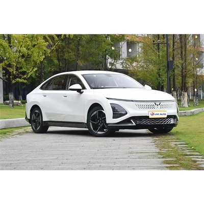 La berlina del 2024 della classe A di Wuling Motors con velocità massima di 145 km/h e lunga resistenza