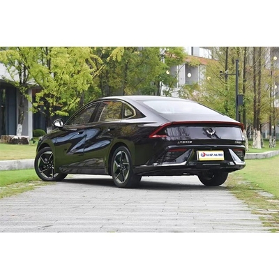 Veicolo energetico 2024 Wuling Xingguang PHEV 5 porte 5 posti Classe A berlina con lunga autonomia