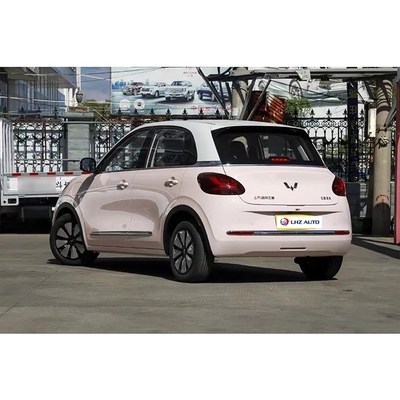 Wuling Motors 2024 Prezzi dei veicoli energetici per SUV a batteria agli ioni di litio a sterzo sinistro