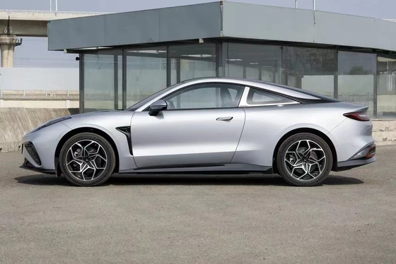Pure Electric NETA GT L'Ultimate 2024 Two Door GT Sports Car con 3.6s di Accelerazione