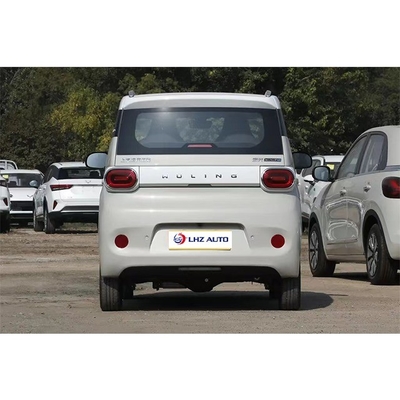 18.8kWh Capacità della batteria Wuling Mini 4 posti veicolo elettrico La scelta nel 2024