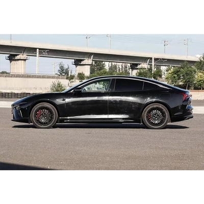 2024 Neta S Veicolo elettrico ibrido plug-in 1060 km lunghezza di percorrenza e numero di cambio 4