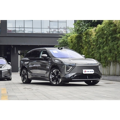 Velocità massima di 190 km / h e sedili a 5 posti la scelta definitiva per i SUV di fascia alta sul mercato