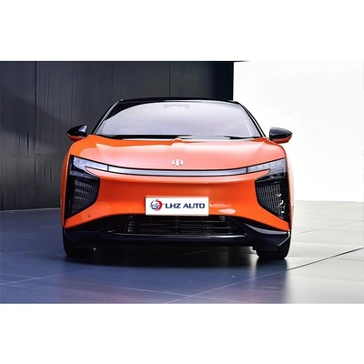 Velocità massima 200 Km/h e 5 posti a sedere Hiphi X il Mecha Warrior del futuro