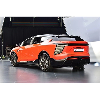 Velocità massima 200 Km/h e 5 posti a sedere Hiphi X il Mecha Warrior del futuro