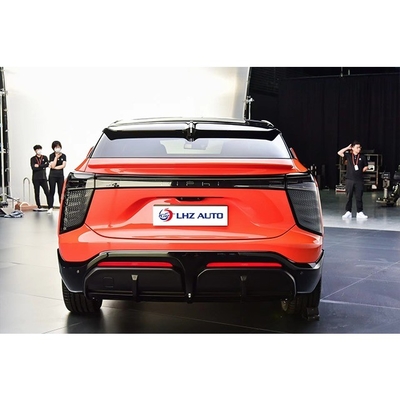 Velocità massima 200 Km/h e 5 posti a sedere Hiphi X il Mecha Warrior del futuro