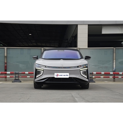 Prova la potenza del SUV di Hiphi X con batteria al litio e velocità massima di 200 Km/h
