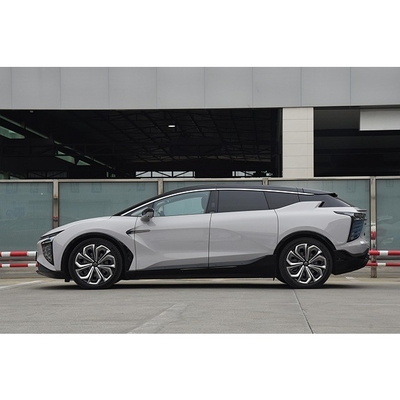 Prova la potenza del SUV di Hiphi X con batteria al litio e velocità massima di 200 Km/h