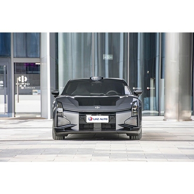 Scopri la potenza dell' avanzata auto sportiva elettrica a 5 porte di Hiphiz per gli amanti del lusso