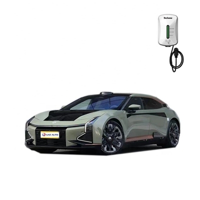 Introduzione di Hiphi Z Tech Chinese Electric Car con 4 porte 5 sedili e 3 box design