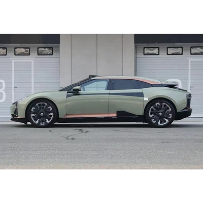 Introduzione di Hiphi Z Tech Chinese Electric Car con 4 porte 5 sedili e 3 box design