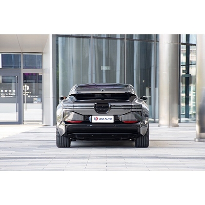 Introduzione di Hiphi Z Tech Chinese Electric Car con 4 porte 5 sedili e 3 box design