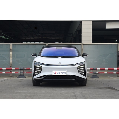 HiPhi La prossima generazione di SUV elettrici con 650 km di autonomia e caratteristiche sociali